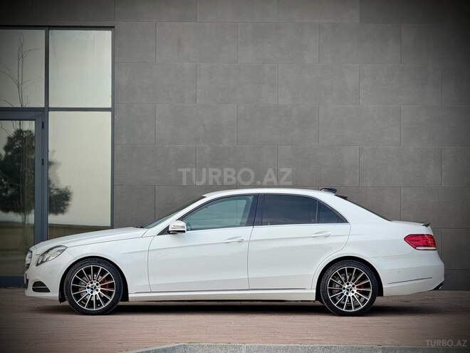 Mercedes E 220 d-21