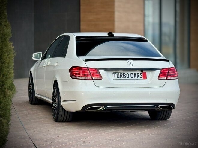 Mercedes E 220 d-9