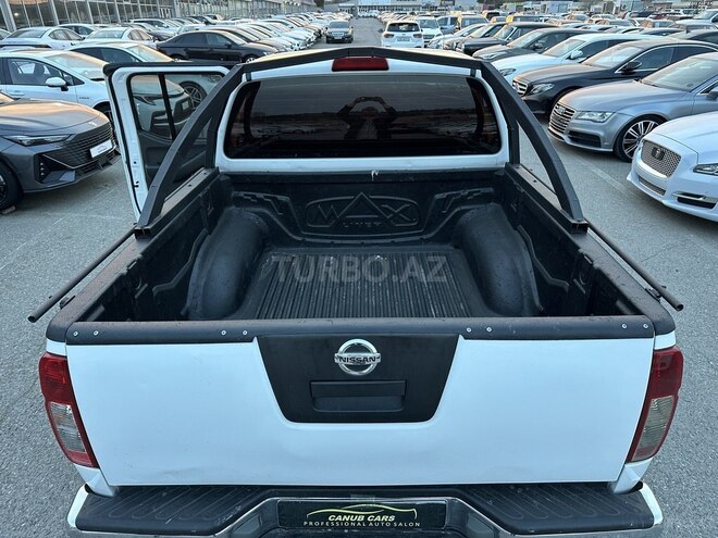 Nissan Navara 2014, 218,000 km - 2.5 l - Bakı