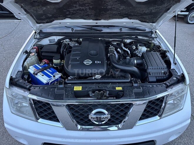 Nissan Navara 2014, 218,000 km - 2.5 l - Bakı