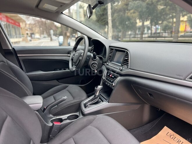 Hyundai Elantra 2018, 54,900 km - 2.0 l - Bakı
