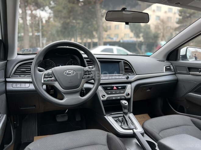 Hyundai Elantra 2018, 54,900 km - 2.0 l - Bakı