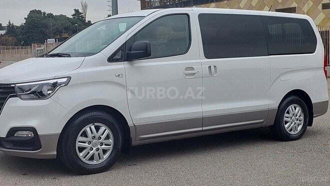 Hyundai H-1 2020, 86,000 km - 2.5 l - Bakı
