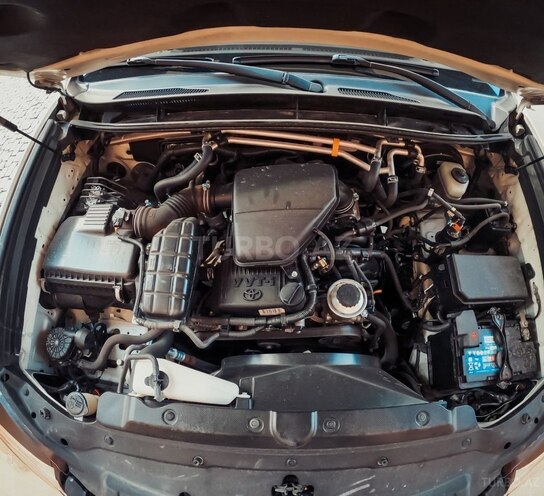 Toyota Land Cruiser Prado-19