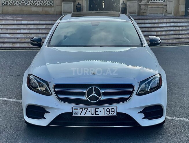 Mercedes E 300-1