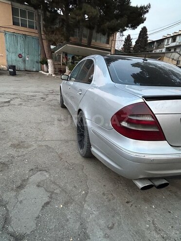 Mercedes E 270 2002, 556,000 km - 2.7 l - Bakı