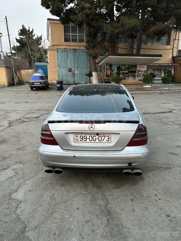 Mercedes E 270 2002, 556,000 km - 2.7 l - Bakı