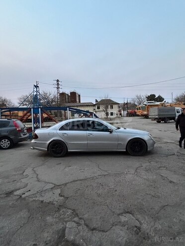 Mercedes E 270 2002, 556,000 km - 2.7 l - Bakı