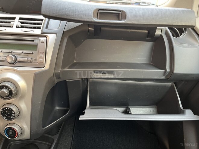 Toyota Yaris 2008, 100,900 km - 1.3 л - Bakı