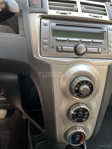 Toyota Yaris 2008, 100,900 km - 1.3 л - Bakı