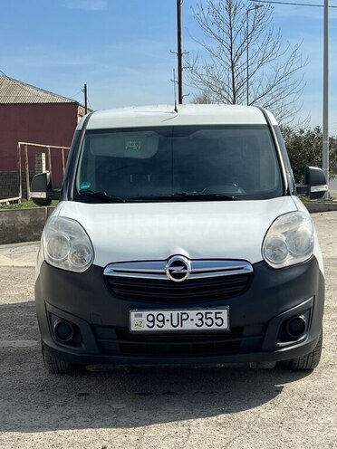 Opel Combo-10