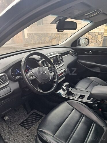 Kia Sorento 2017, 182,000 km - 2.0 l - Göygöl