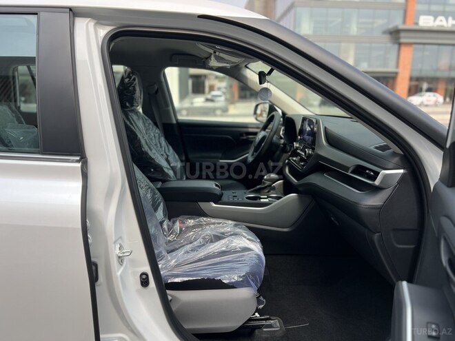 Toyota Highlander-8