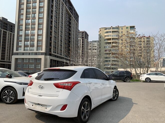 Hyundai i30 2015, 168,300 km - 1.6 l - Bakı