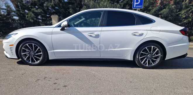Hyundai Sonata-5