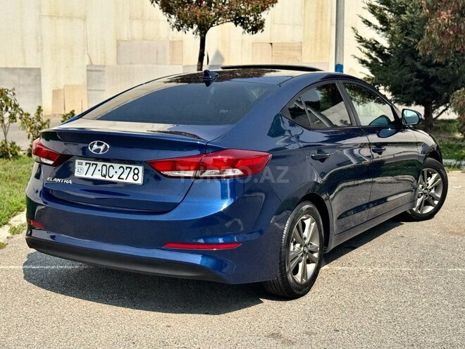 Hyundai Elantra 2018, 85,600 km - 2.0 l - Bakı