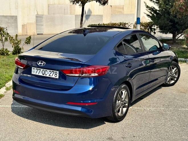 Hyundai Elantra 2018, 85,600 km - 2.0 l - Bakı