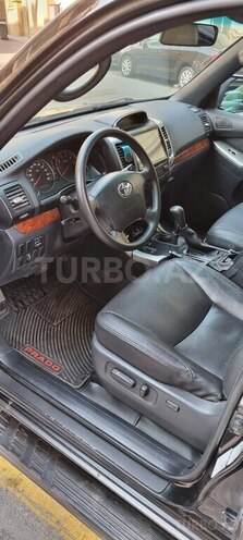 Toyota Land Cruiser Prado-7