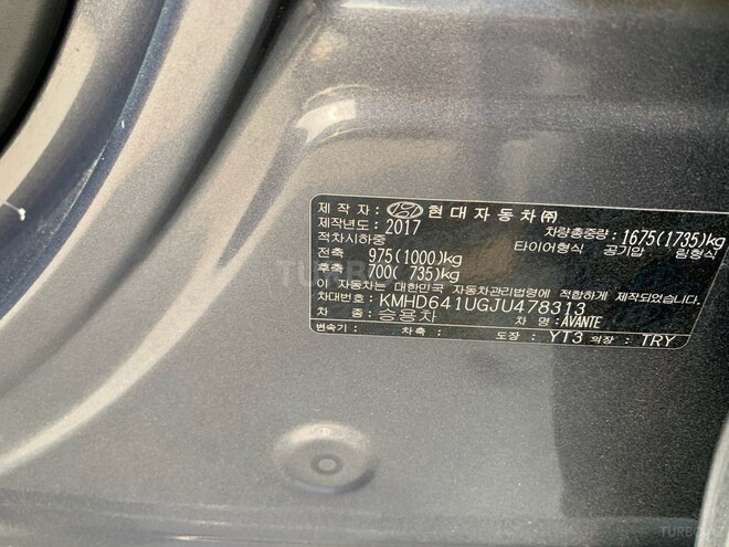 Hyundai Avante-11