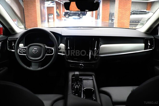 Volvo S90-18