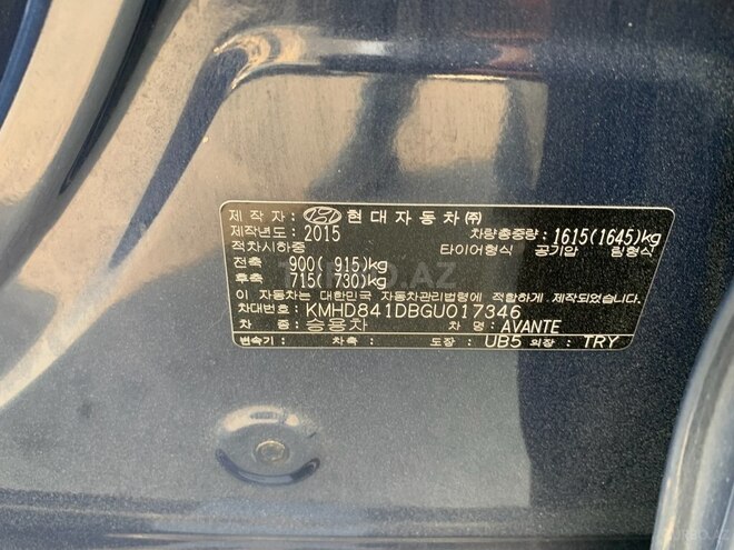 Hyundai Avante-13