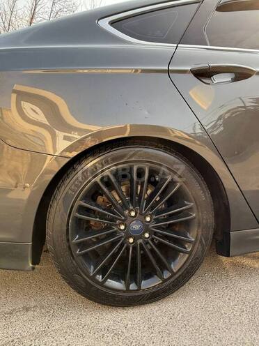 Ford Fusion (North America) 2016, 94,000 km - 1.5 л - Bakı