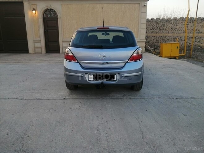 Opel Astra 2009, 257,755 km - 1.4 l - Gəncə