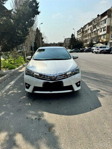 Toyota Corolla 2013, 172,285 km - 1.6 l - Bakı