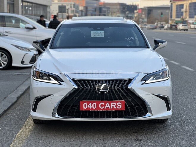 Lexus ES 300h-1