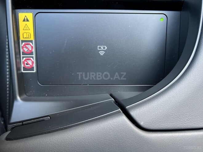 Lexus ES 300h-15