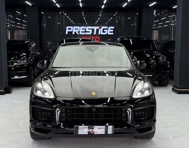 Porsche Cayenne Coupe-3
