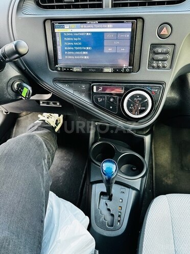 Toyota Aqua 2019, 27,300 km - 1.5 l - Bakı
