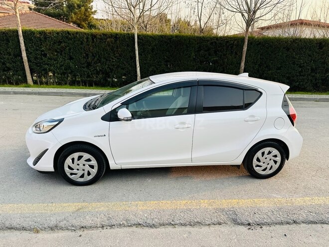 Toyota Aqua 2019, 27,300 km - 1.5 l - Bakı