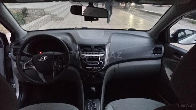 Hyundai Accent 2015, 192,530 km - 1.6 l - Bakı