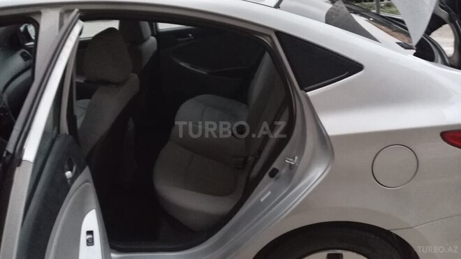Hyundai Accent 2015, 192,530 km - 1.6 l - Bakı