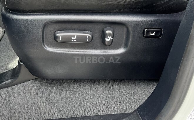 Toyota Land Cruiser 2013, 130,000 km - 4.0 l - Bakı