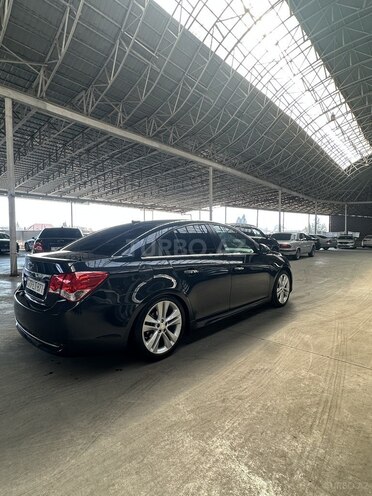 Chevrolet Cruze-5