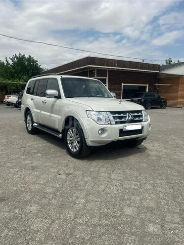 Mitsubishi Pajero 2010, 230,000 km - 3.5 l - Bakı