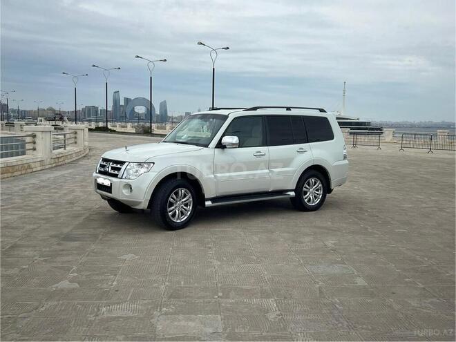 Mitsubishi Pajero 2010, 230,000 km - 3.5 l - Bakı