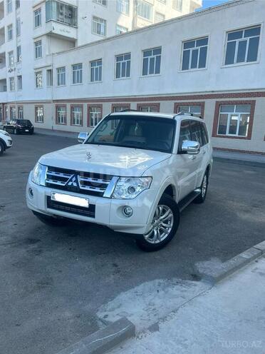 Mitsubishi Pajero 2010, 230,000 km - 3.5 l - Bakı