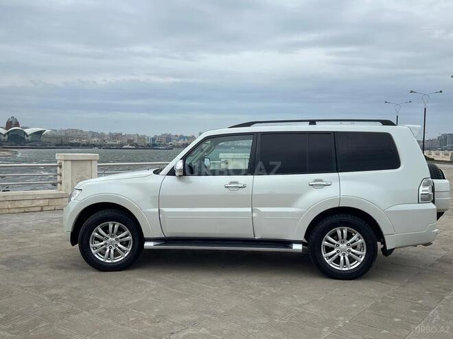 Mitsubishi Pajero 2010, 230,000 km - 3.5 l - Bakı