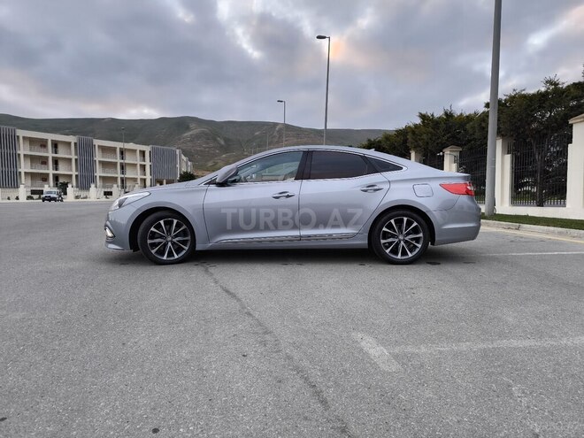 Hyundai Grandeur 2015, 90,000 km - 2.2 л - Bakı