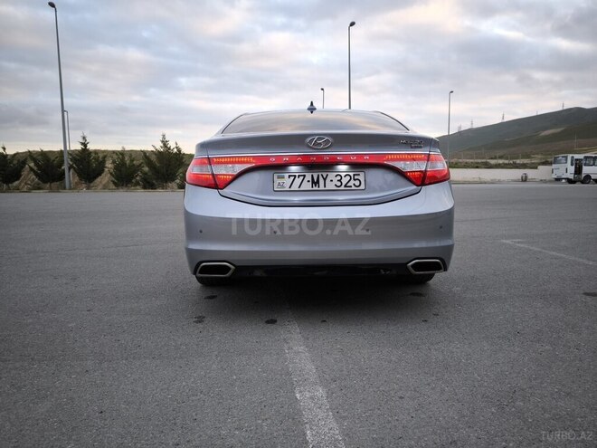 Hyundai Grandeur 2015, 90,000 km - 2.2 л - Bakı