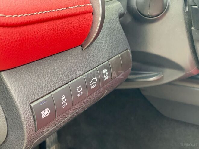 Toyota Camry-16