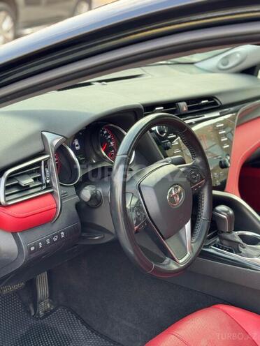Toyota Camry-8