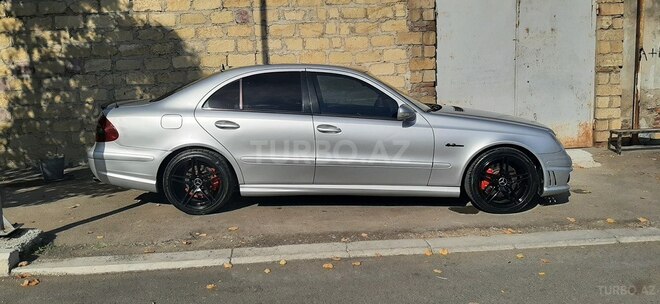Mercedes E 240 2003, 290,000 km - 2.6 l - Gəncə