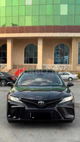 Toyota Camry-1
