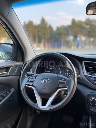 Hyundai Tucson 2015, 180,000 km - 2.0 l - Bakı