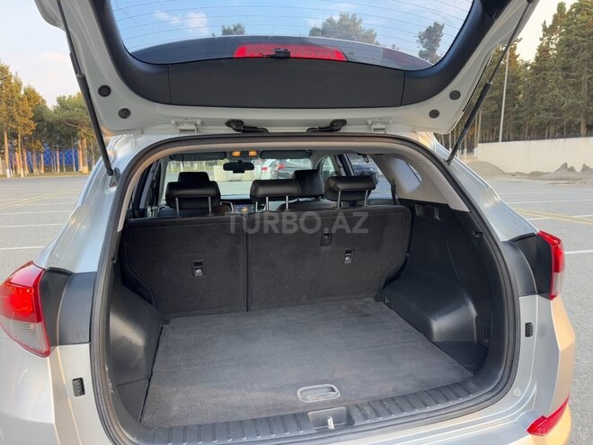 Hyundai Tucson 2015, 180,000 km - 2.0 l - Bakı