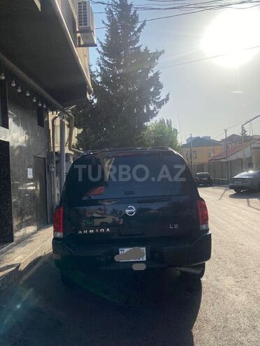 Nissan Armada 2005, 262,000 km - 5.6 l - Bakı